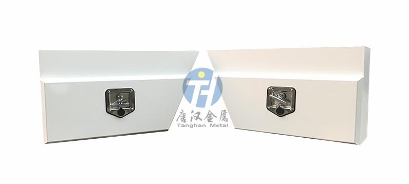 Right angled underbody box-01